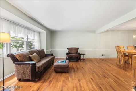 28 Bunker Hill Drive Manalapan NJ 07726