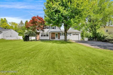 28 Bunker Hill Drive Manalapan NJ 07726