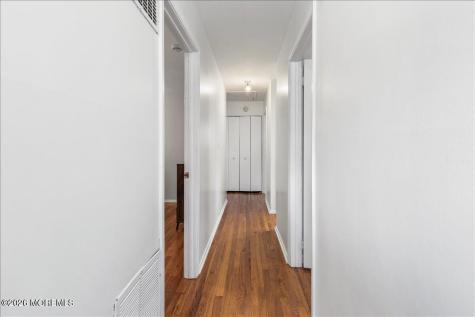 28 Bunker Hill Drive Manalapan NJ 07726