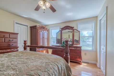 795 Harmony Road Middletown NJ 07748