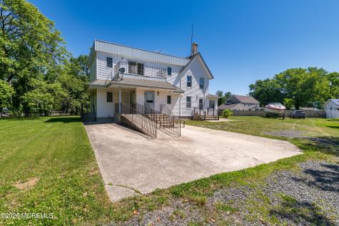 795 Harmony Road Middletown NJ 07748