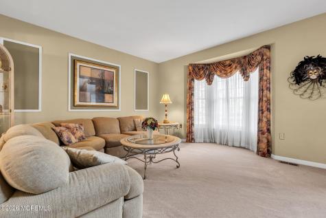 68 Periwinkle Circle Tinton Falls NJ 07712