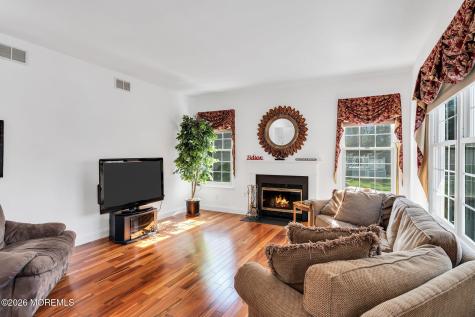 68 Periwinkle Circle Tinton Falls NJ 07712