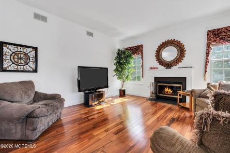 68 Periwinkle Circle Tinton Falls NJ 07712