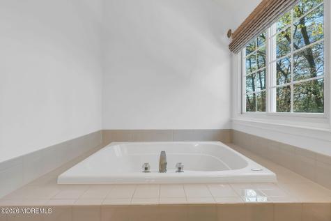 68 Periwinkle Circle Tinton Falls NJ 07712