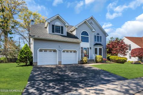 68 Periwinkle Circle Tinton Falls NJ 07712