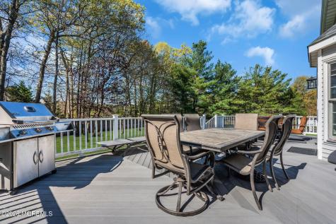 68 Periwinkle Circle Tinton Falls NJ 07712