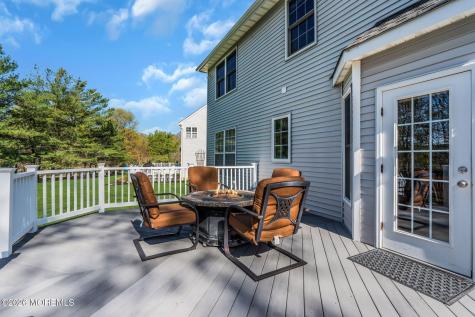 68 Periwinkle Circle Tinton Falls NJ 07712