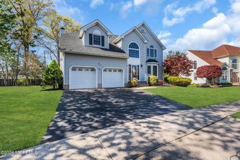 68 Periwinkle Circle Tinton Falls NJ 07712