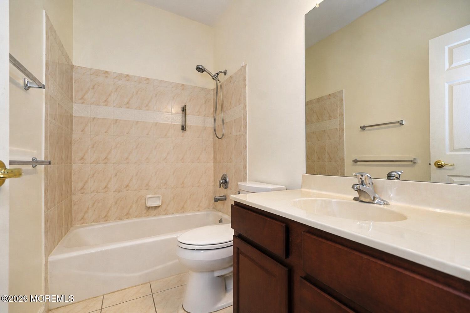 97 Stamford Drive Jackson NJ 08527
