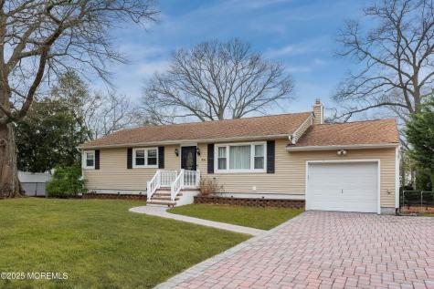 1904 Waverly Street Oakhurst NJ 07755