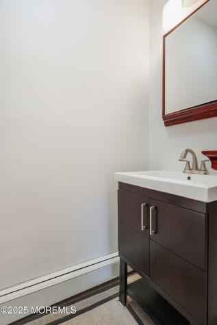 1904 Waverly Street Oakhurst NJ 07755