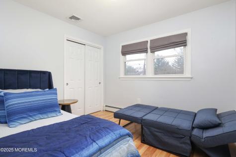 1904 Waverly Street Oakhurst NJ 07755