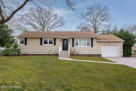 1904 Waverly Street Oakhurst NJ 07755