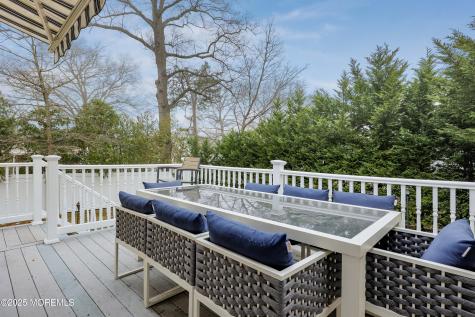 1904 Waverly Street Oakhurst NJ 07755