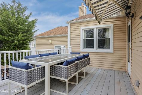 1904 Waverly Street Oakhurst NJ 07755
