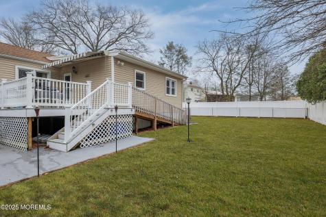 1904 Waverly Street Oakhurst NJ 07755