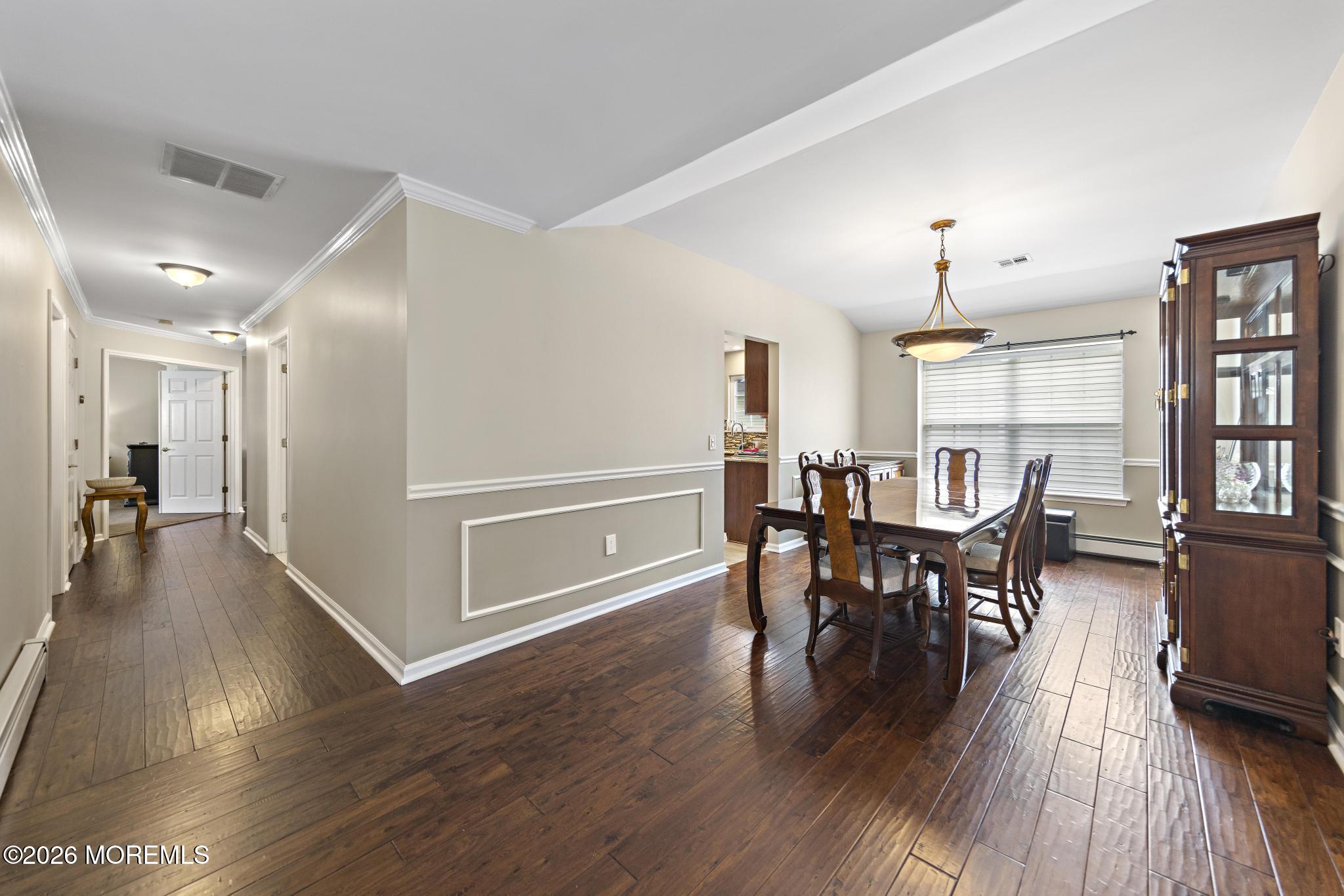 21 Schoolhouse Lane Lakewood NJ 08701