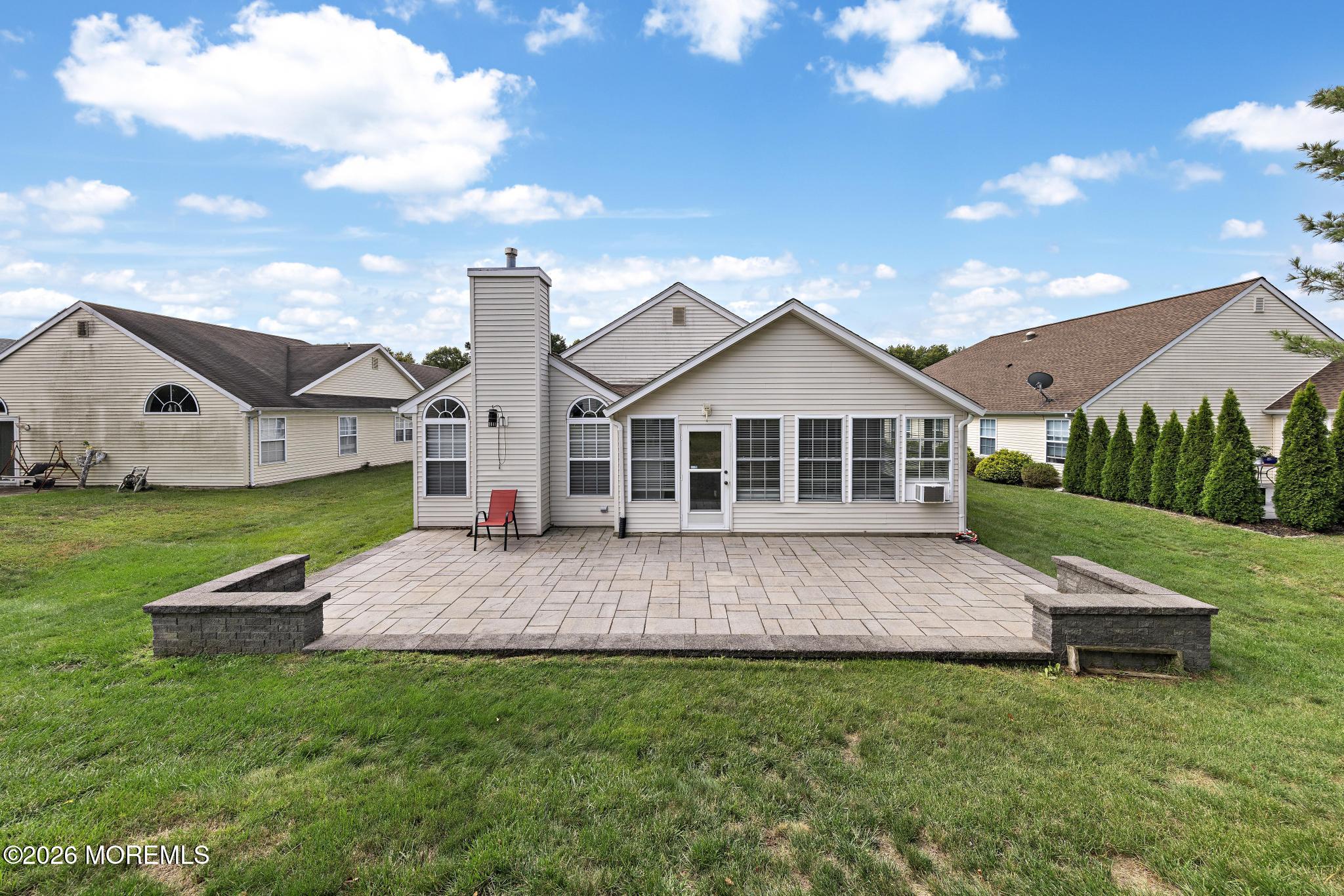 21 Schoolhouse Lane Lakewood NJ 08701