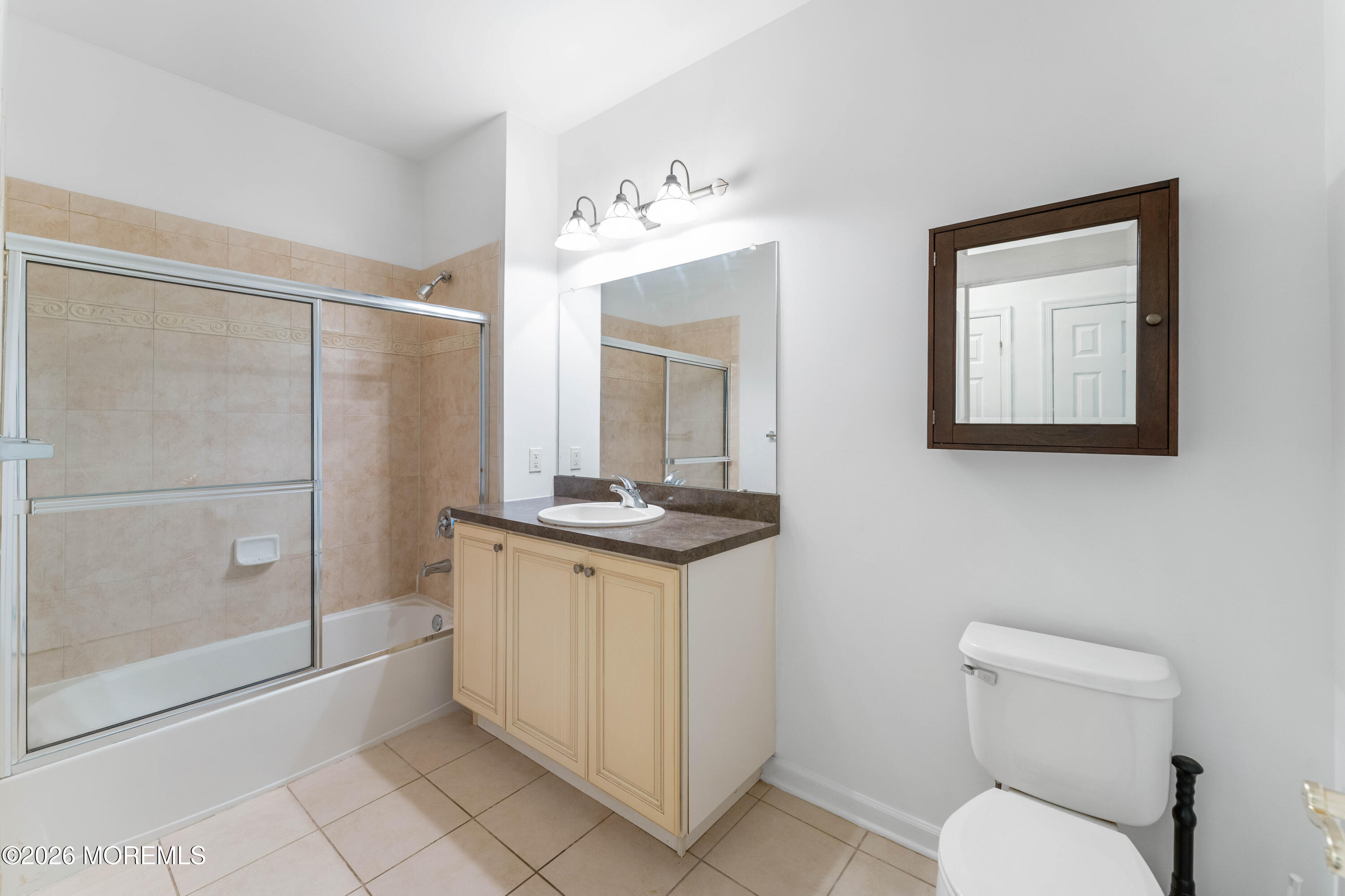 636 Sophee Lane Lakewood NJ 08701
