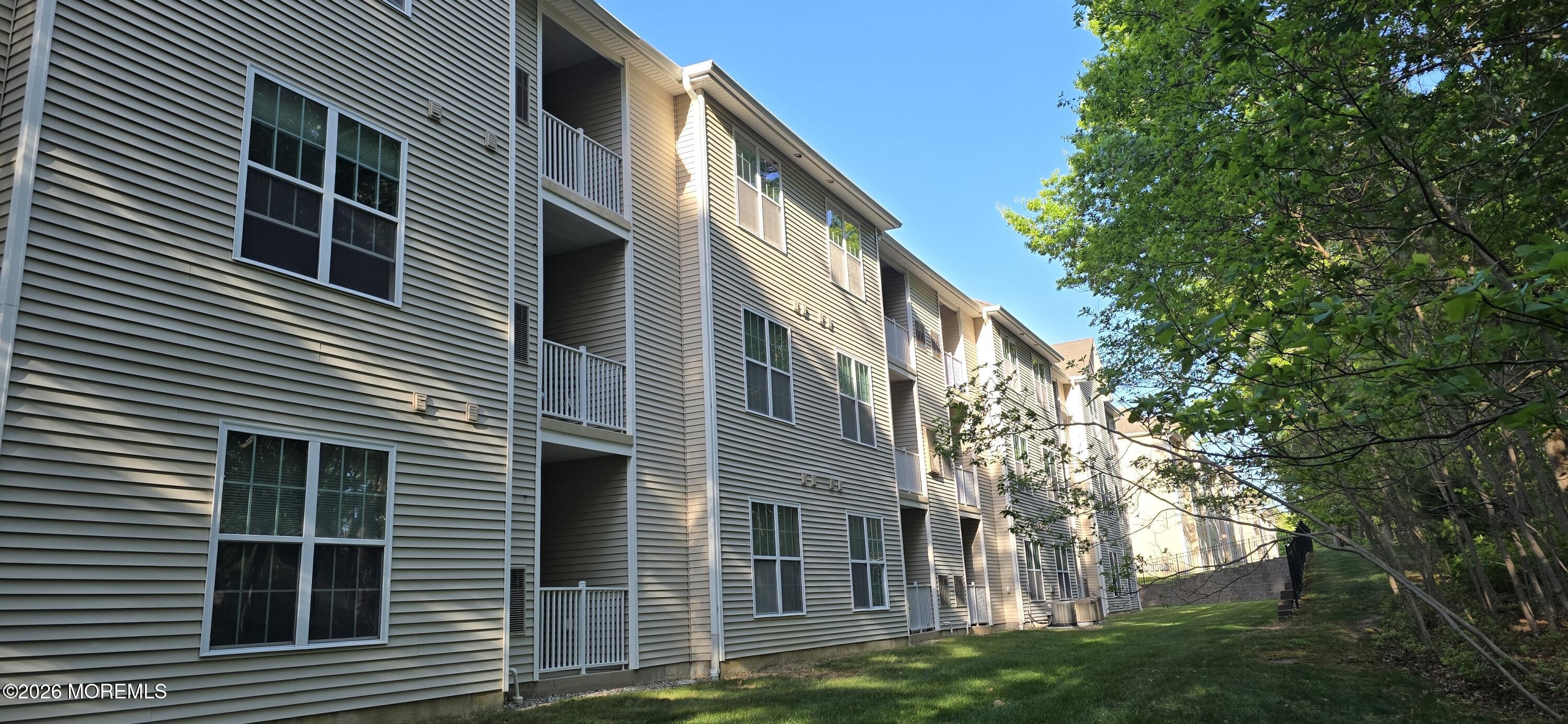636 Sophee Lane Lakewood NJ 08701