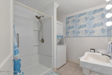 228 Red Hill Road Middletown NJ 07748