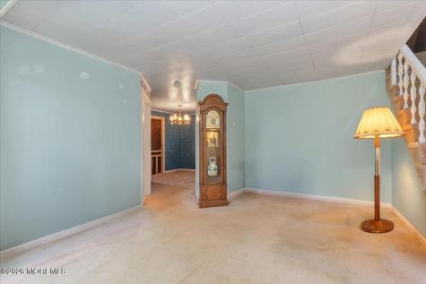 228 Red Hill Road Middletown NJ 07748