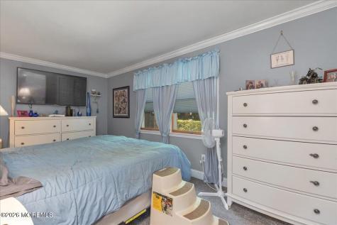 228 Red Hill Road Middletown NJ 07748
