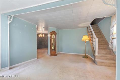 228 Red Hill Road Middletown NJ 07748