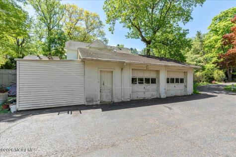 228 Red Hill Road Middletown NJ 07748