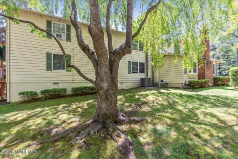 228 Red Hill Road Middletown NJ 07748