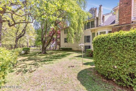 228 Red Hill Road Middletown NJ 07748