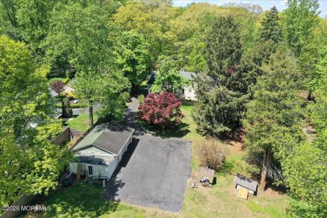 228 Red Hill Road Middletown NJ 07748