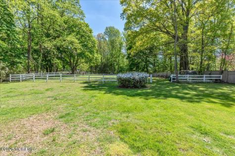228 Red Hill Road Middletown NJ 07748
