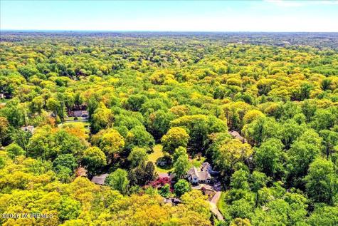 228 Red Hill Road Middletown NJ 07748