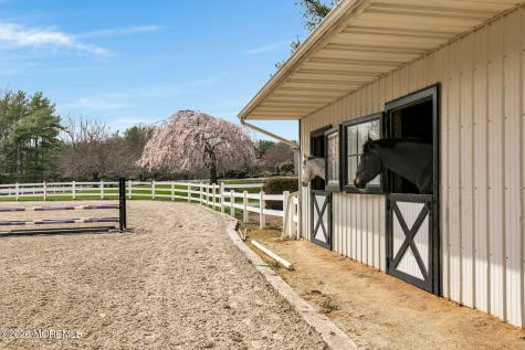 10 Paddock Lane Colts Neck NJ 07722