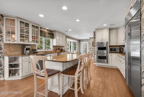 10 Paddock Lane Colts Neck NJ 07722