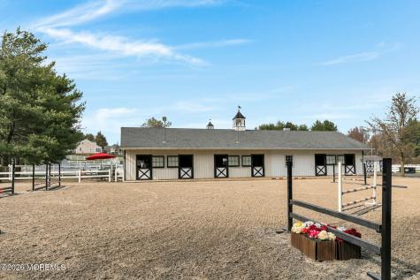 10 Paddock Lane Colts Neck NJ 07722