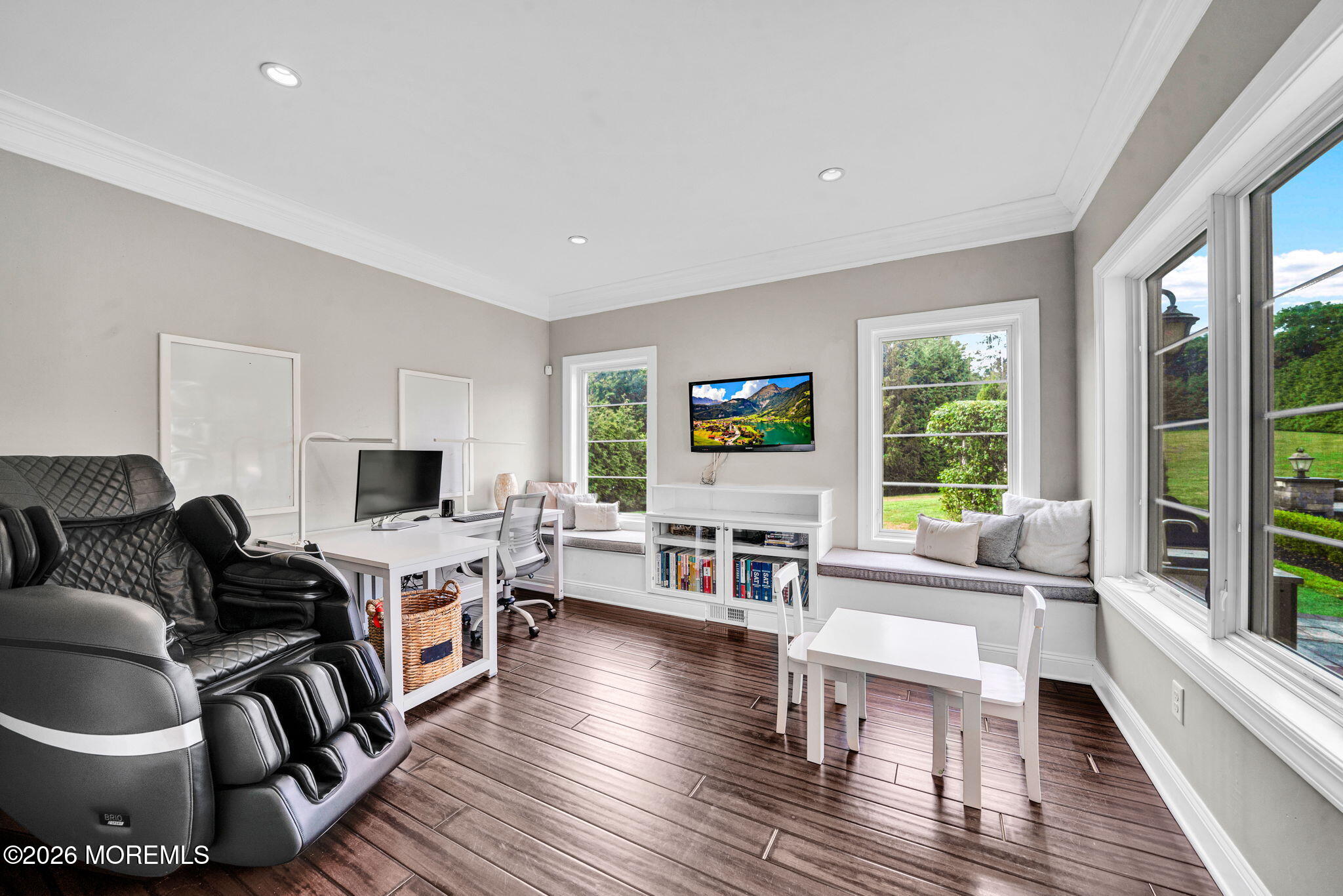 2 Hop Brook Lane Holmdel NJ 07733