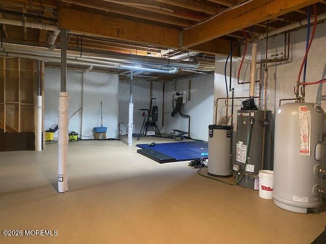 2 Hop Brook Lane Holmdel NJ 07733