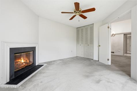 237 Ravenswood Road Englishtown NJ 07726