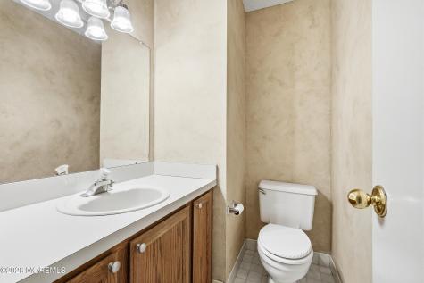 237 Ravenswood Road Englishtown NJ 07726