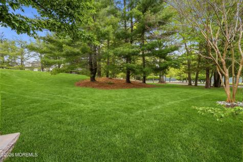 237 Ravenswood Road Englishtown NJ 07726