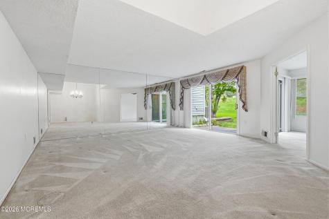 237 Ravenswood Road Englishtown NJ 07726