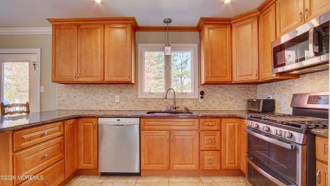 39 Royal Road Freehold NJ 07728