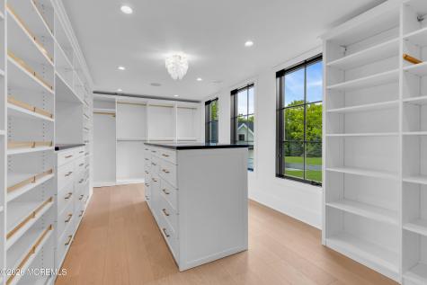 2130 Shadow Lane Wall NJ 07719