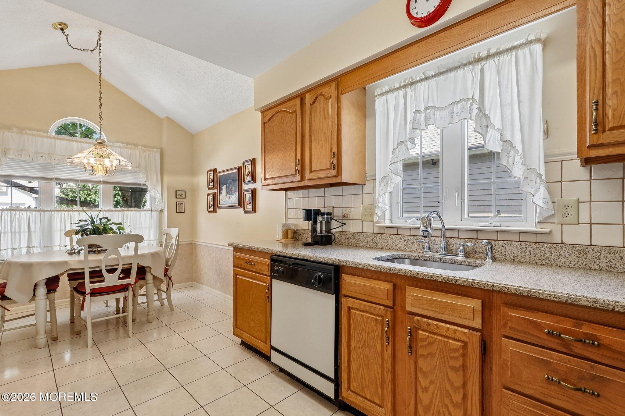 13 Portebello Road Jackson NJ 08527