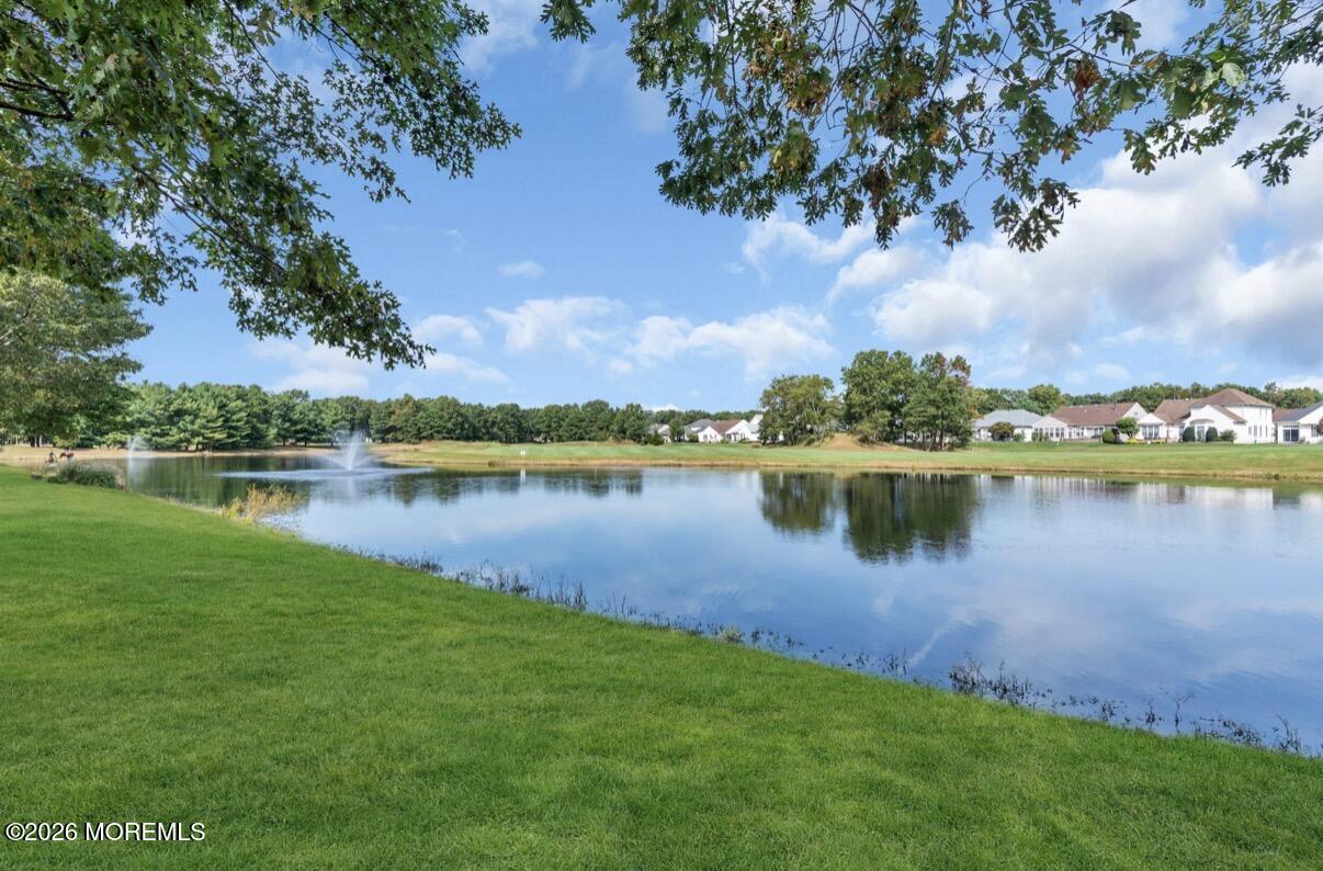 28 Winged Foot Road Jackson NJ 08527