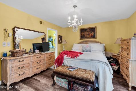 684A Friar Court Manchester NJ 08759