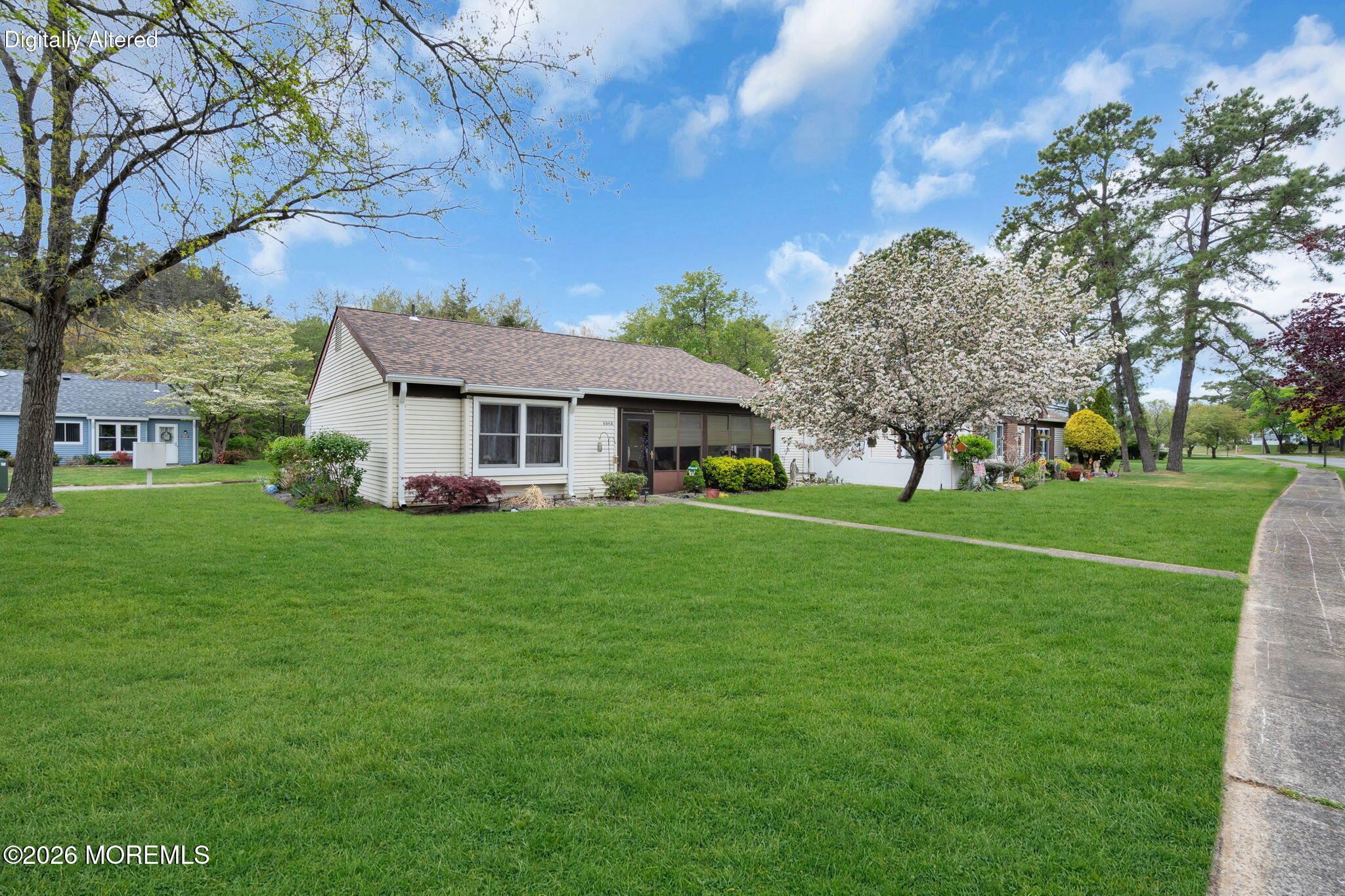 684A Friar Court Manchester NJ 08759